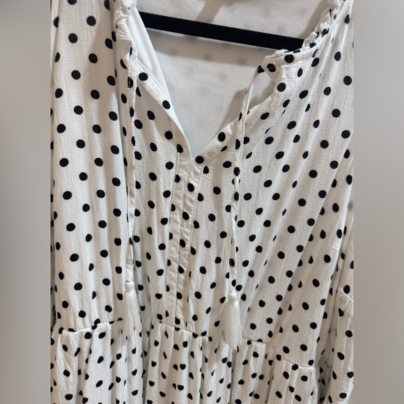 Torrid Polka Dot Dress Size 2 with Pockets!! - Picture 2 of 6